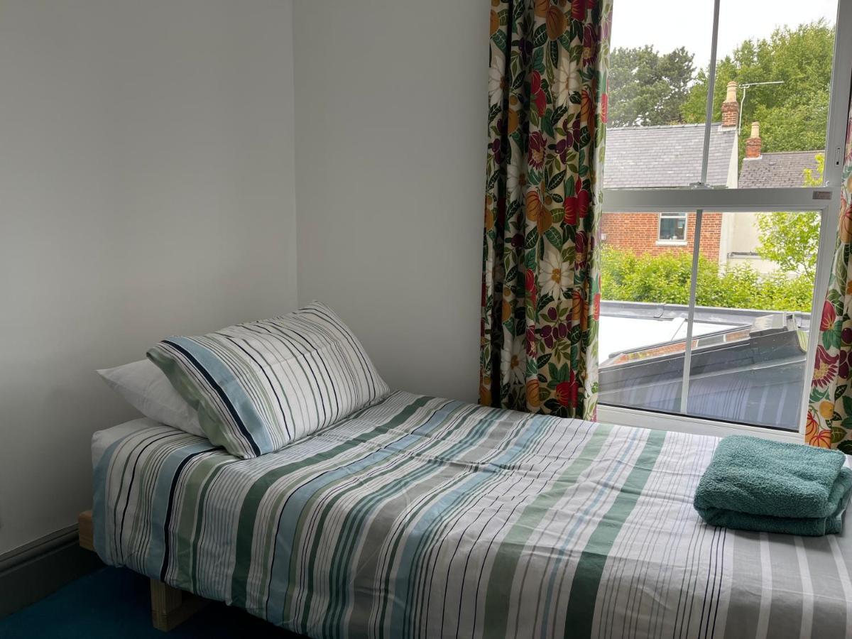 Lake Street Accommodation Oxford Ngoại thất bức ảnh