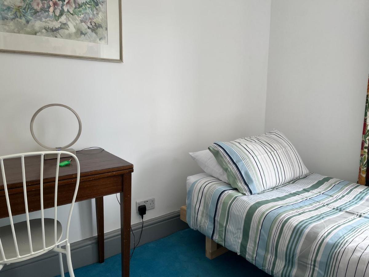 Lake Street Accommodation Oxford Ngoại thất bức ảnh